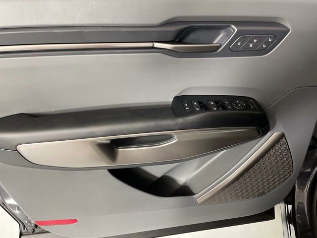 New 2026 Kia EV9 Wind image 14