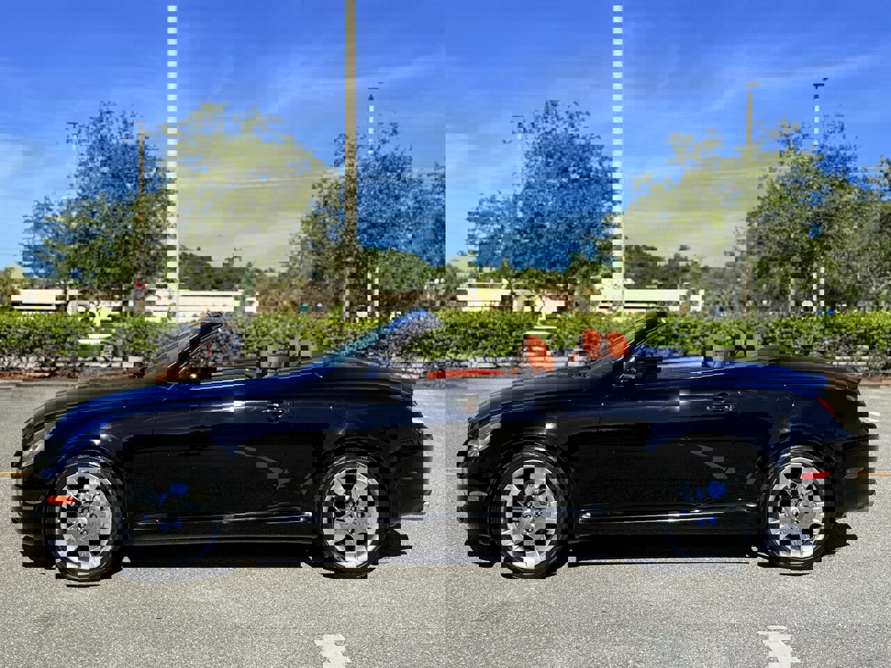 Used 2004 Lexus SC 430 Convertible image 10