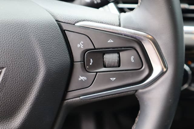 Used 2024 Chevrolet Trax ACTIV w/ Sunroof Package FWD image 14