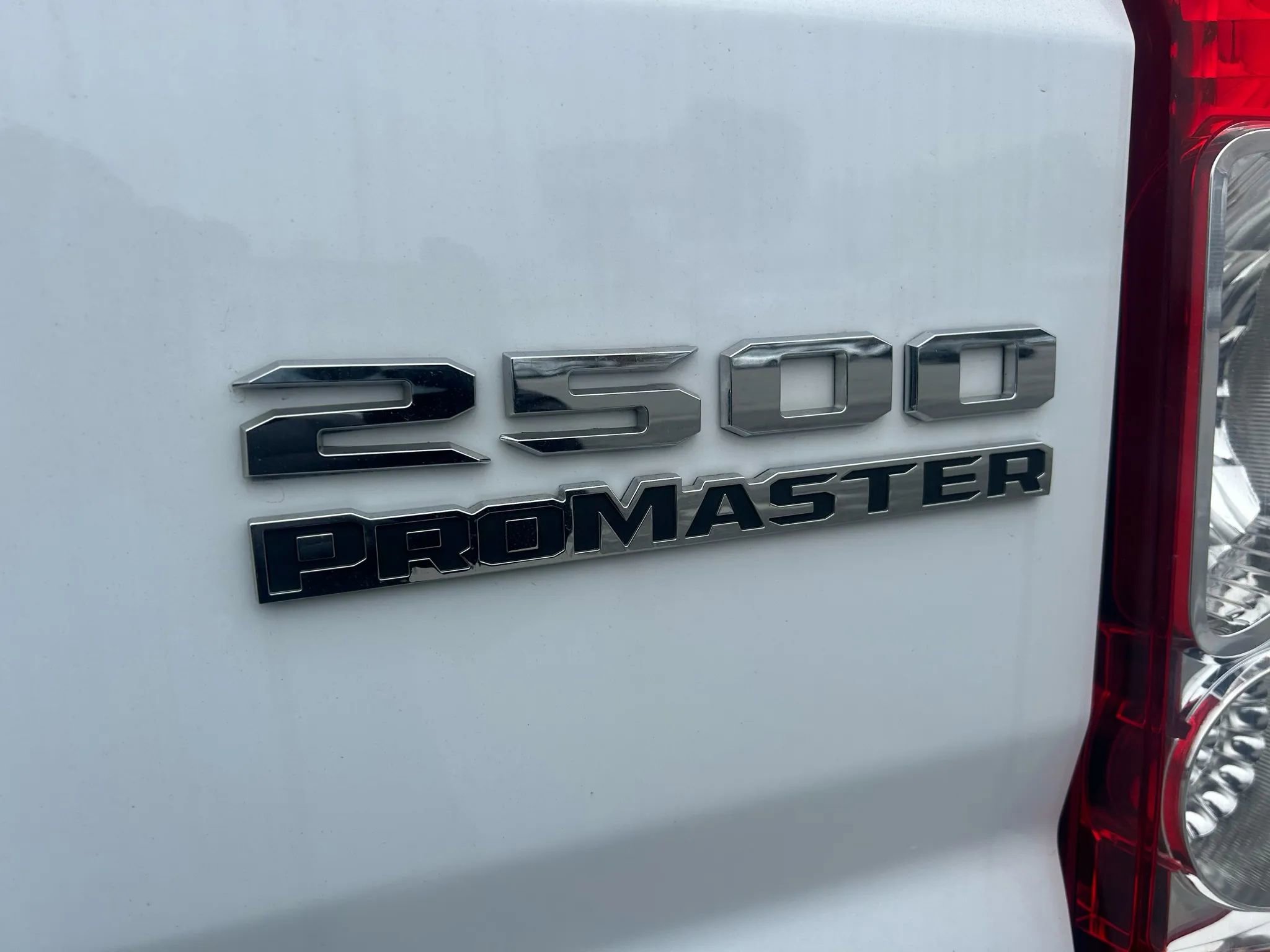 Used 2023 RAM ProMaster 2500 image 16