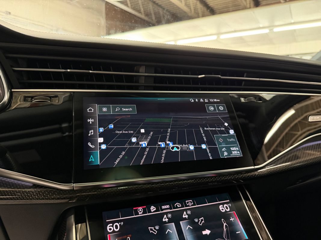 Used 2021 Audi SQ7 Premium Plus AWD/4WD image 31
