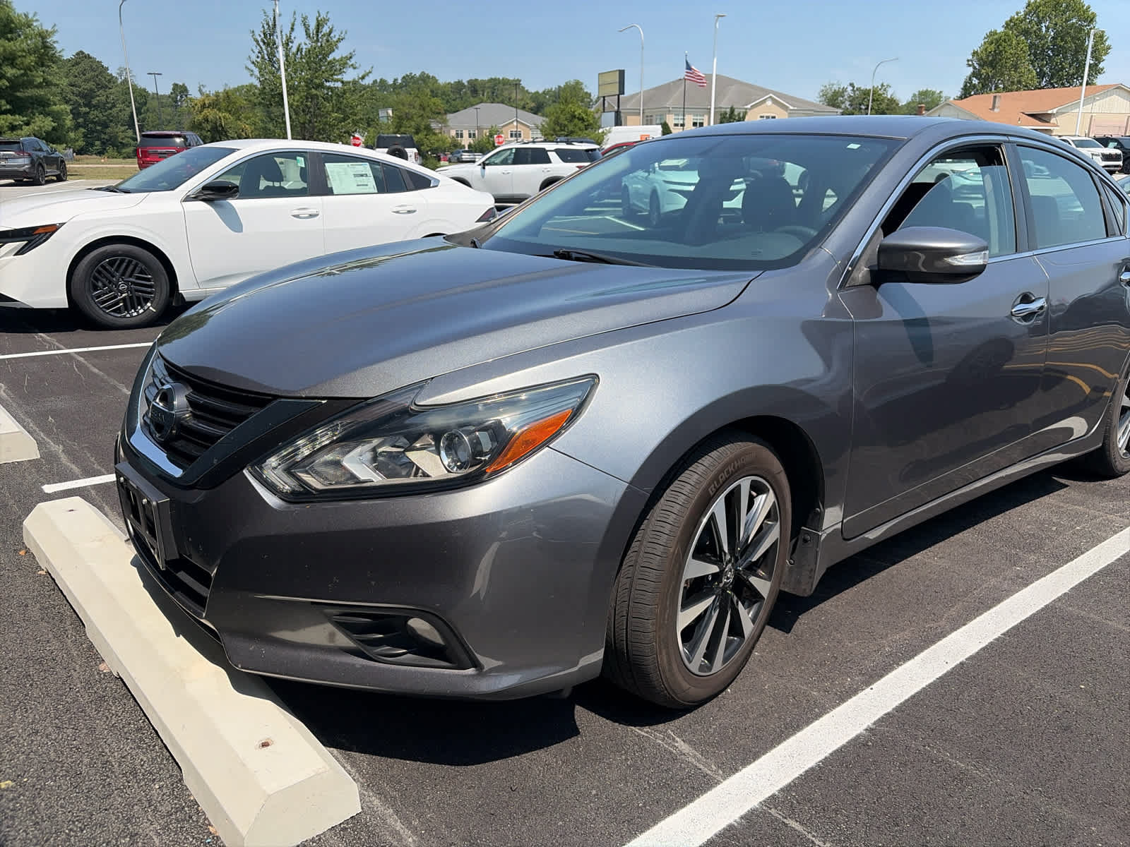 Used 2018 Nissan Altima 2.5 SL w/ 2.5 SL Technology Package