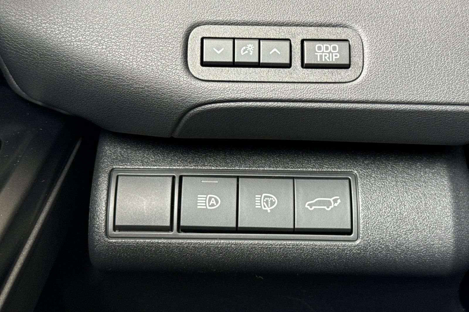 New 2026 Toyota bZ FWD image 30