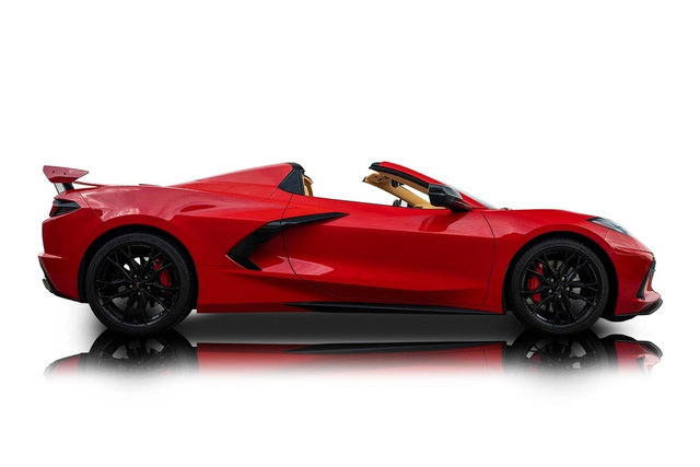 Used 2023 Chevrolet Corvette Stingray Premium Conv w/ Z51 Performance Package RWD image 2