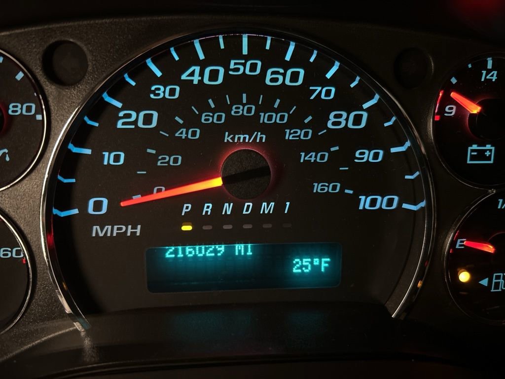 Used 2019 Chevrolet Express 3500 w/ Power Convenience Package image 12