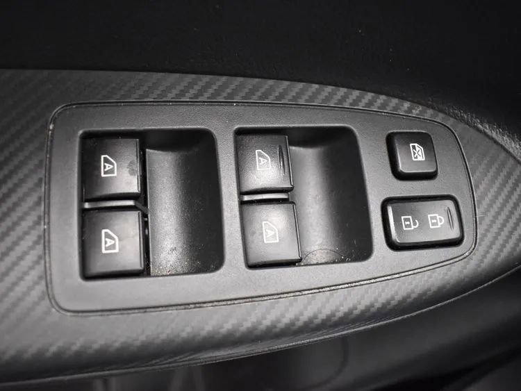 Used 2024 Mitsubishi Eclipse Cross SEL image 21