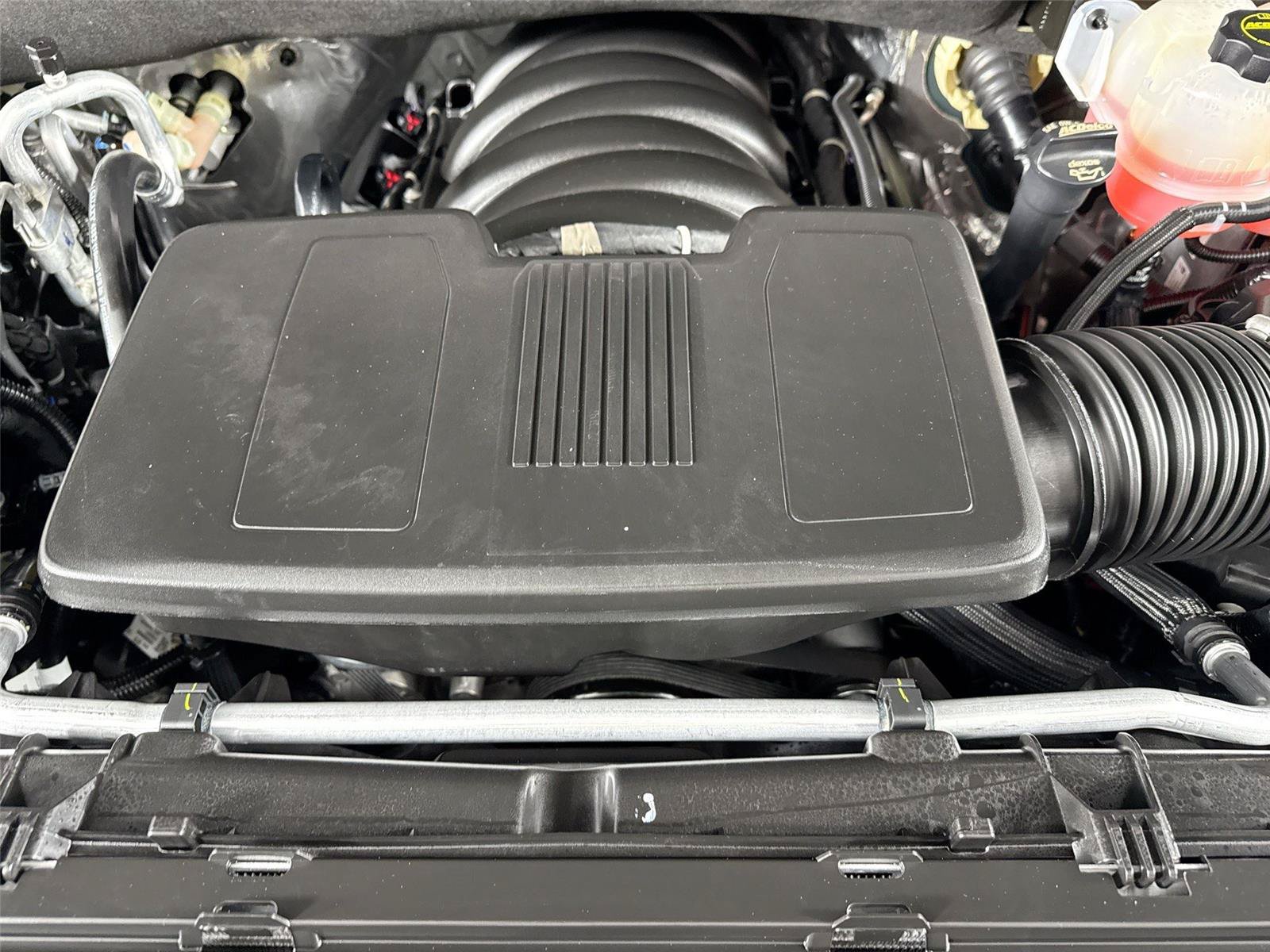 Used 2026 GMC Yukon AT4 AWD/4WD image 60