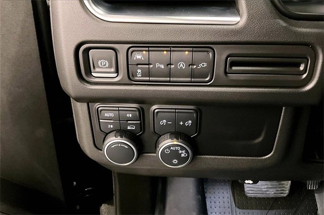 Used 2021 Chevrolet Tahoe RST w/ Luxury Package image 37