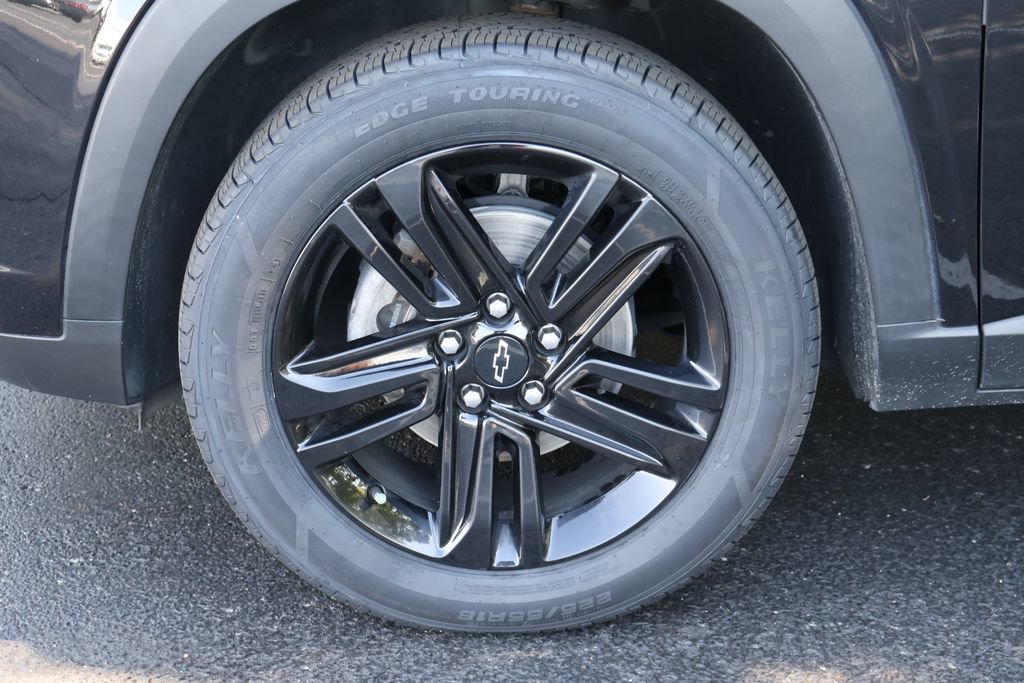 Certified 2024 Chevrolet Trax ACTIV FWD image 11