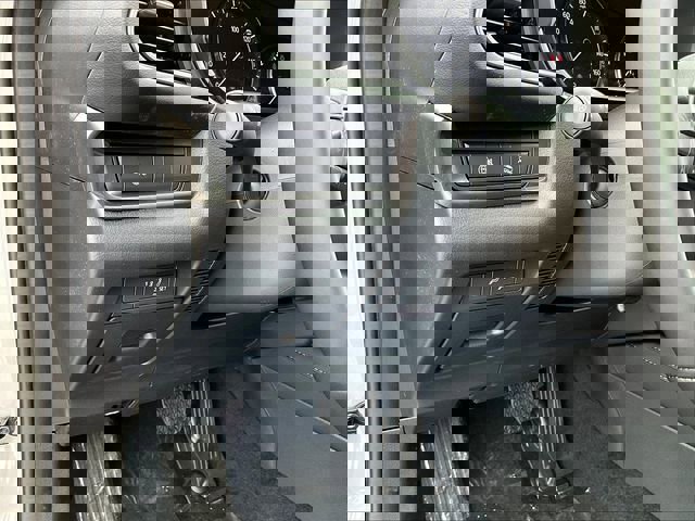 New 2026 MAZDA CX-30 AWD 2.5 S w/ Select Sport Pkg image 31