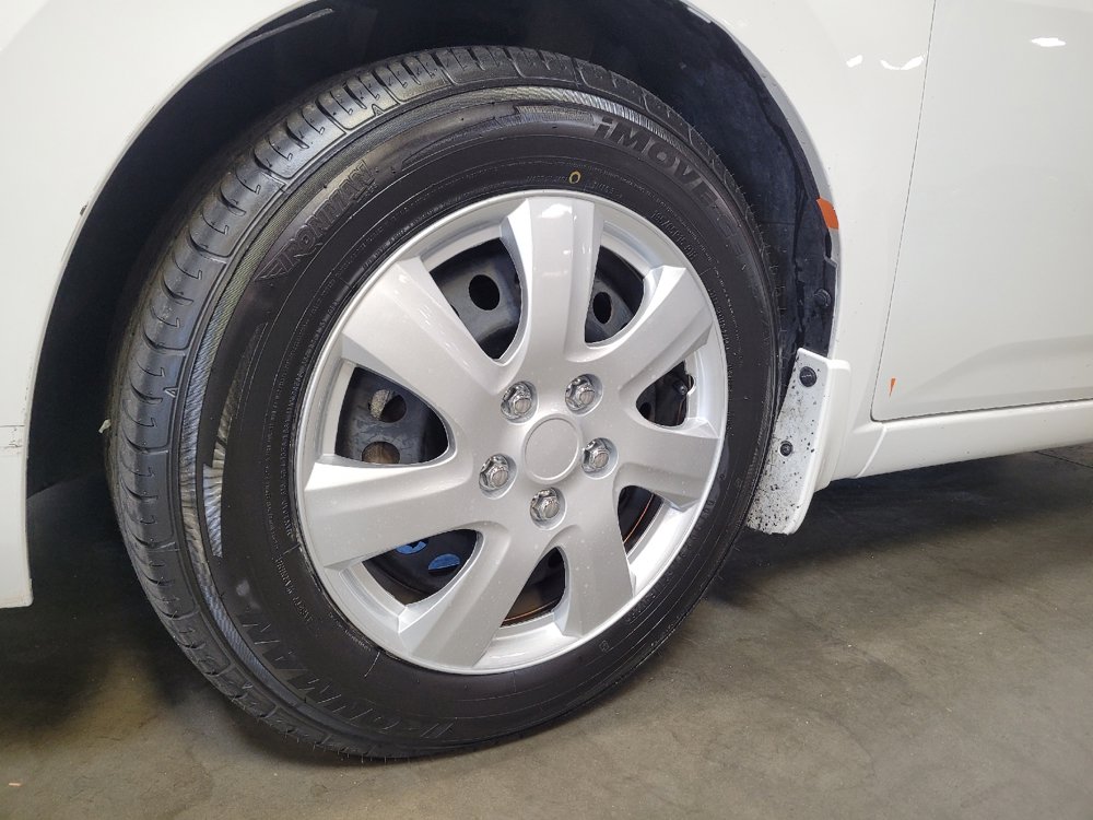 Used 2024 Nissan Versa S w/ Trunk Package FWD image 31