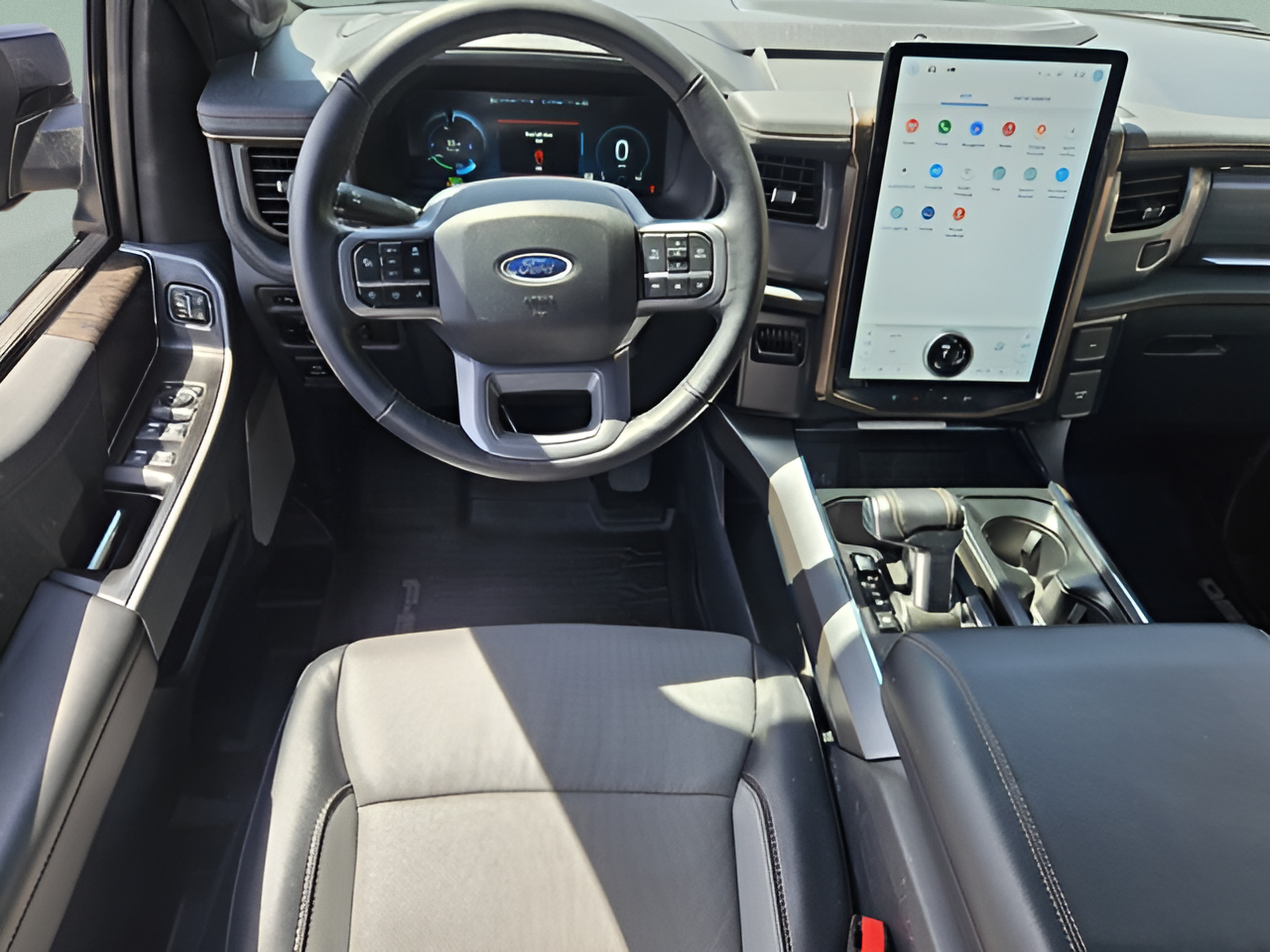 Used 2023 Ford F150 Lightning Lariat AWD/4WD image 41