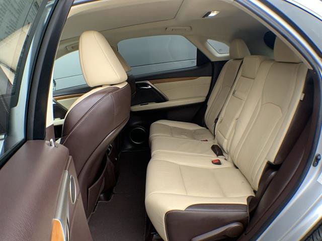 Used 2018 Lexus RX 450h AWD image 23