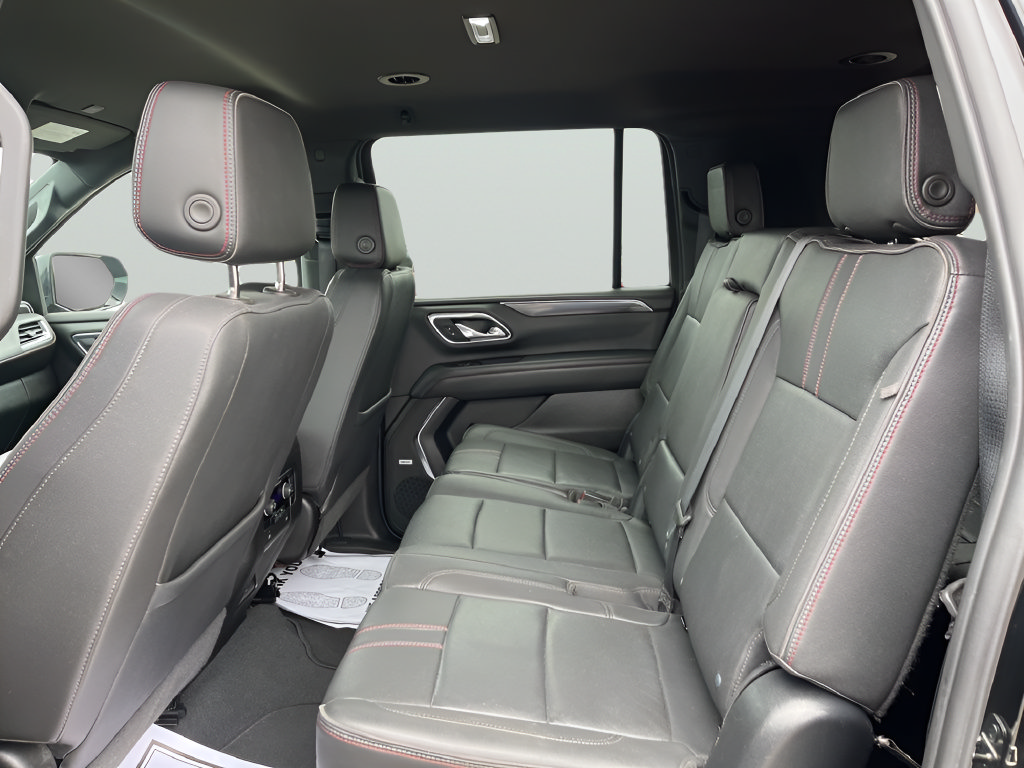 Used 2023 Chevrolet Suburban RST w/ Sport Performance Package AWD/4WD image 16