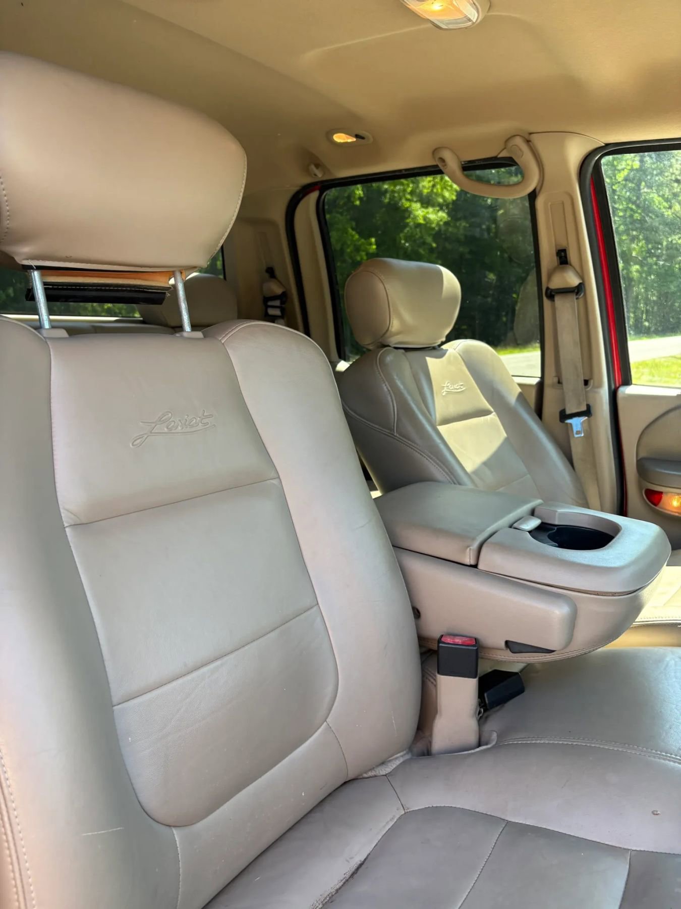 Used 2002 Ford F150 King Ranch AWD/4WD image 19