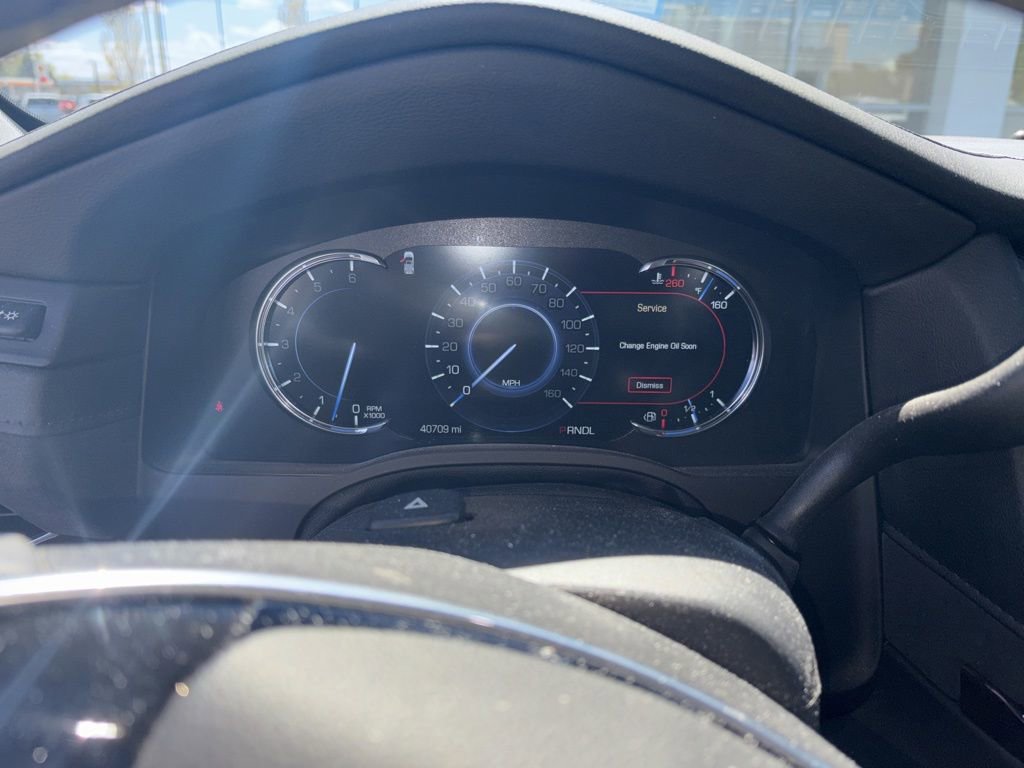 Used 2019 Cadillac Escalade Luxury image 8