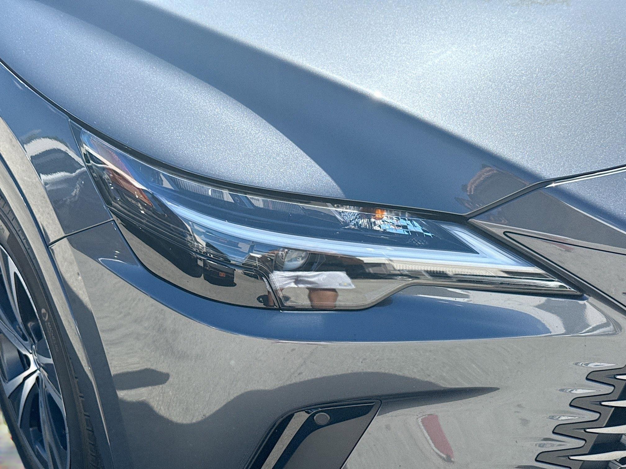 Used 2024 Lexus RX 350 FWD w/ Technology Package image 35