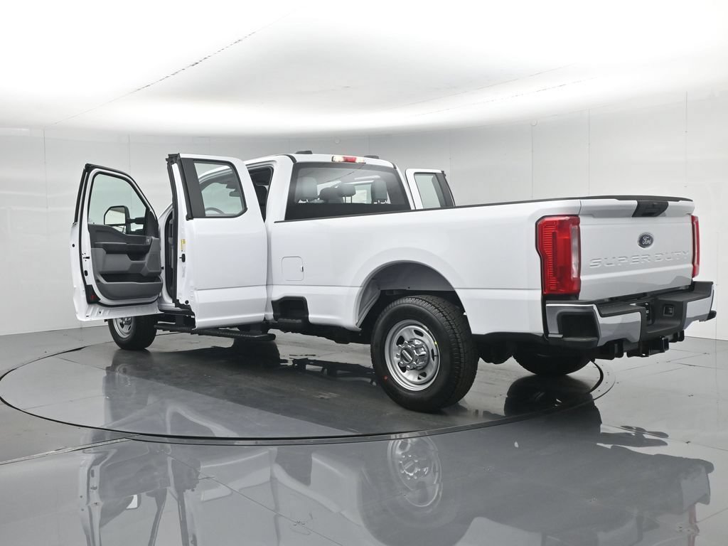 New 2026 Ford F350 XL w/ XL Chrome Package RWD image 32