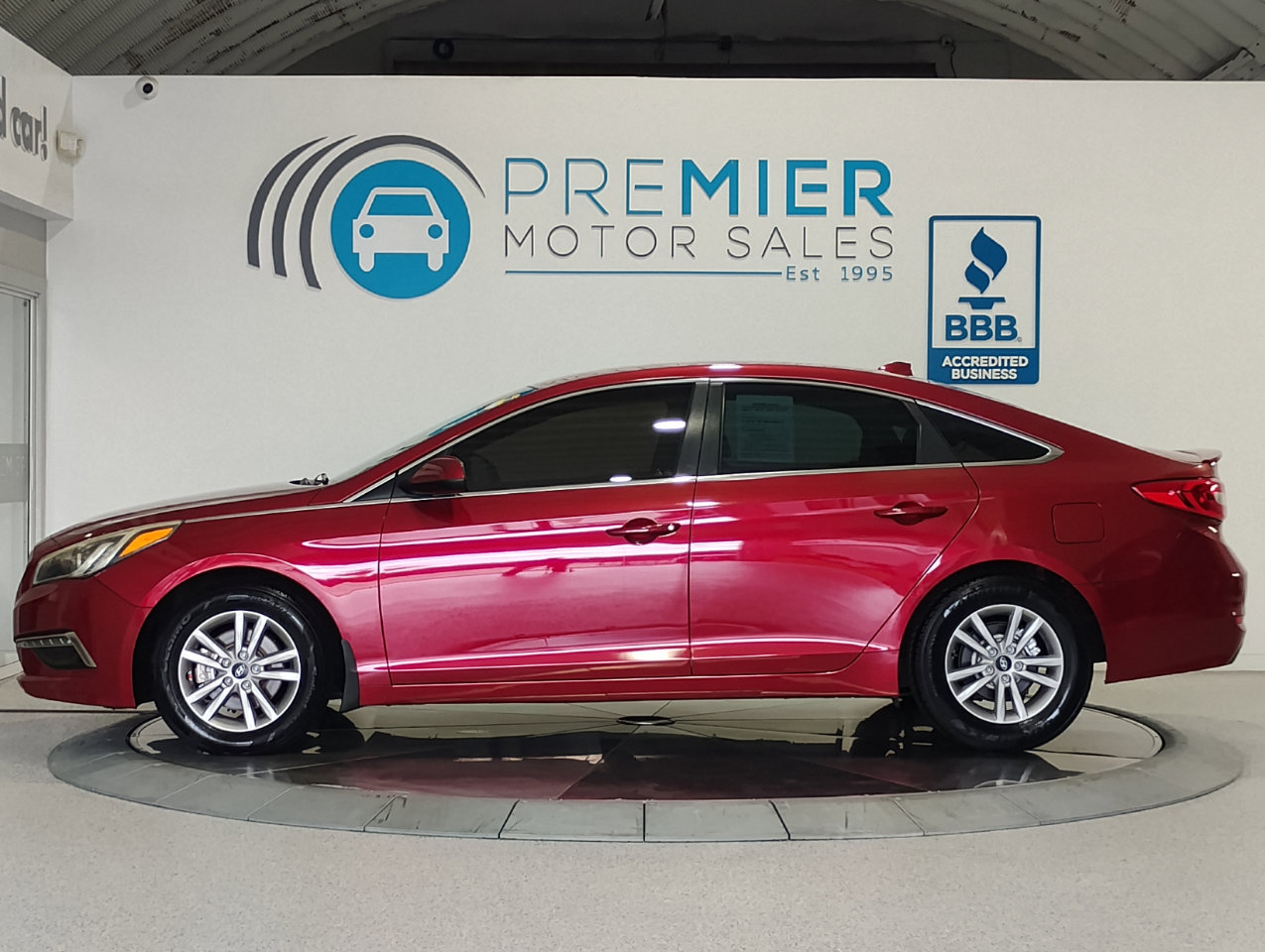 Used 2015 Hyundai Sonata SE w/ Option Group 09 image 2