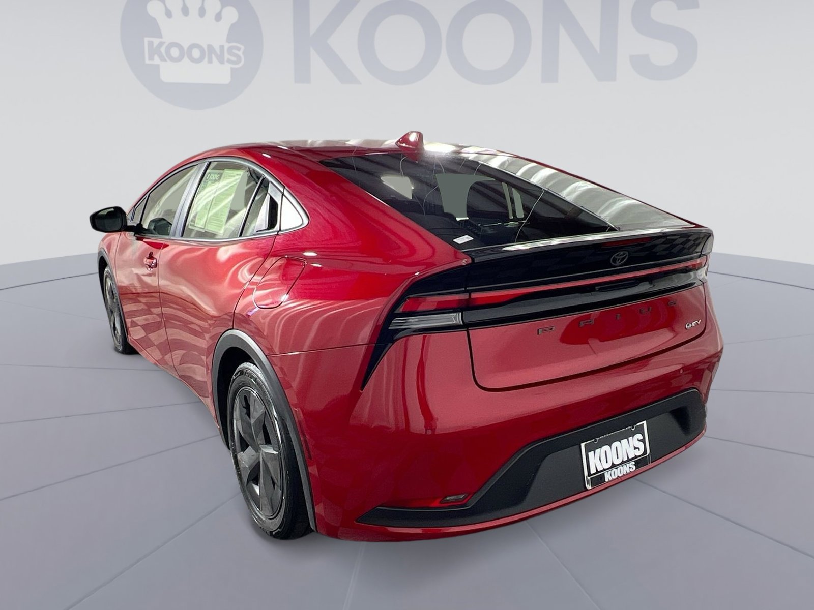 Used 2023 Toyota Prius LE image 4