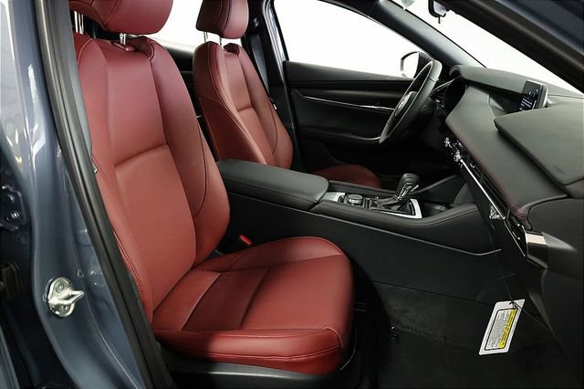 New 2026 MAZDA MAZDA3 Carbon image 23