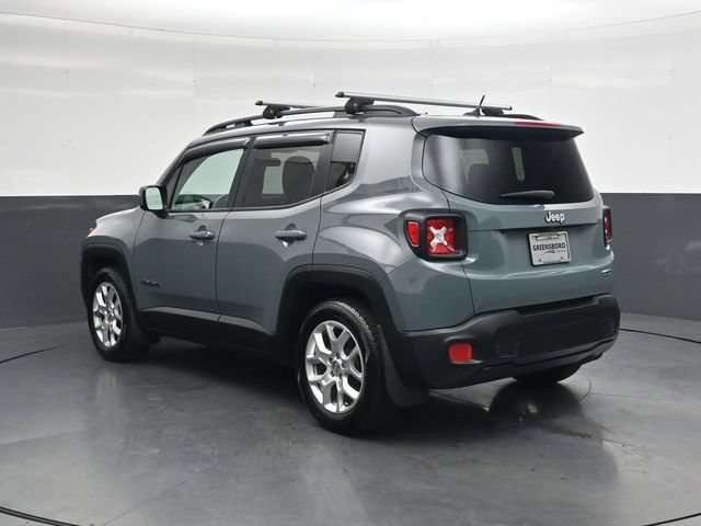 Used 2016 Jeep Renegade Latitude FWD image 6