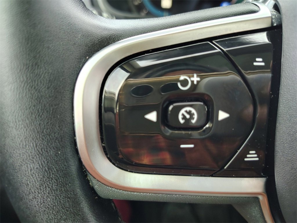 Certified 2023 Volvo XC90 B5 Core w/ Protection Package Premier image 16