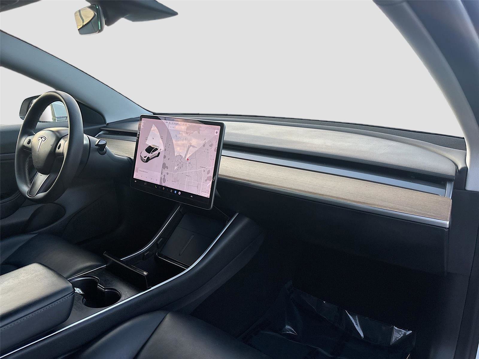 Used 2020 Tesla Model 3 Standard Range image 31