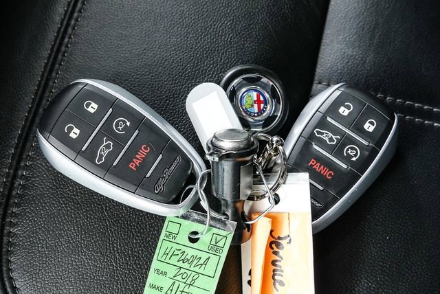 Used 2018 Alfa Romeo Stelvio Sport w/ Quick Order Package 22J Sport image 36