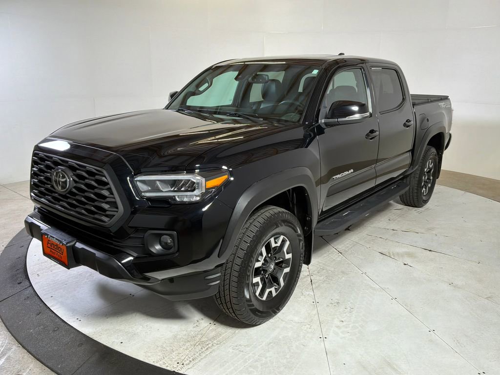 Used 2021 Toyota Tacoma TRD Off-Road w/ TRD Premium Off Road Package AWD/4WD image 3
