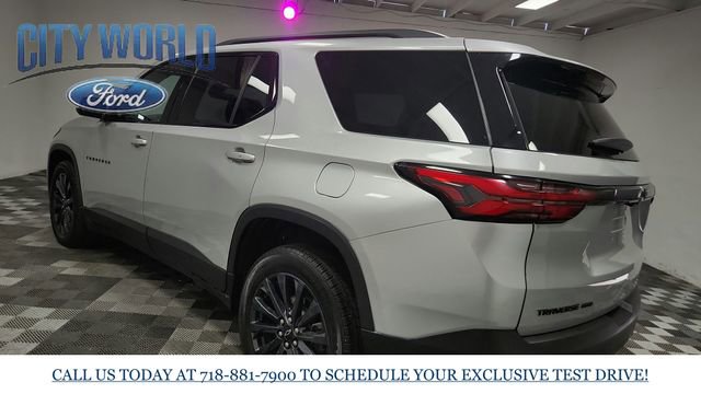 Used 2022 Chevrolet Traverse RS image 5