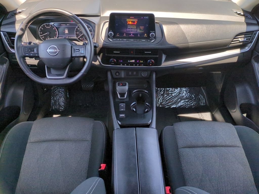 Used 2025 Nissan Rogue SV FWD image 27