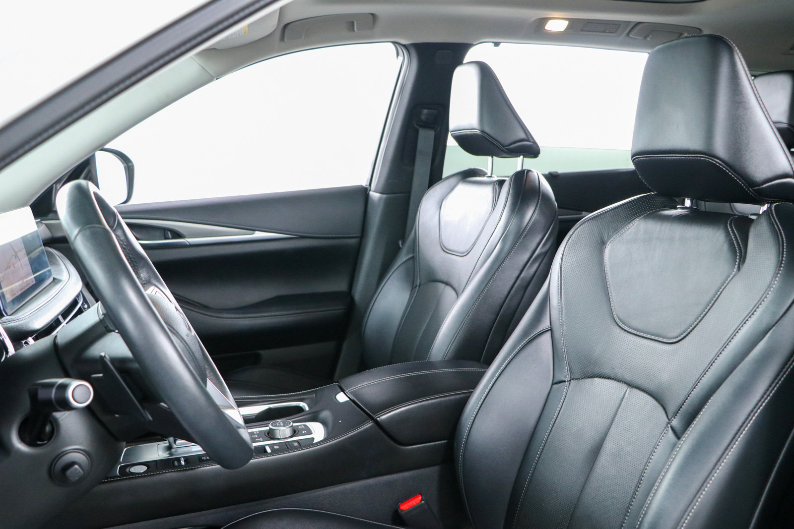 Used 2023 INFINITI QX60 Luxe w/ Cargo Package AWD/4WD image 24