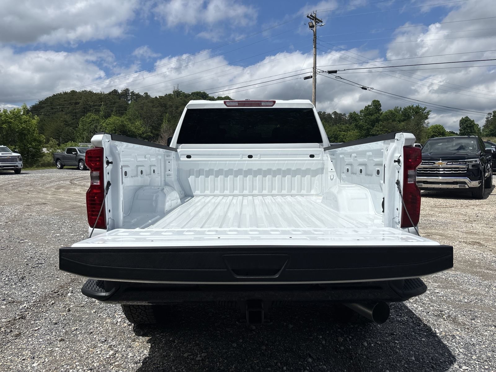 New 2026 Chevrolet Silverado 2500 Custom w/ Custom Value Package AWD/4WD image 25