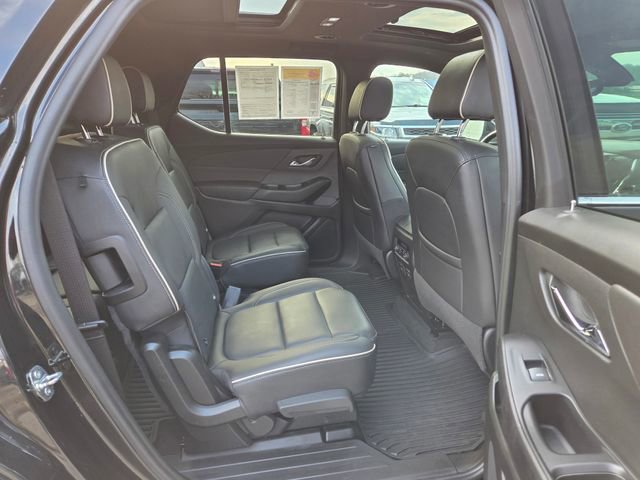 Used 2023 Chevrolet Traverse Premier image 15