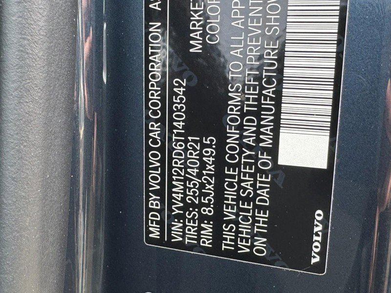 New 2026 Volvo XC60 B5 Ultra w/ Climate Package image 16