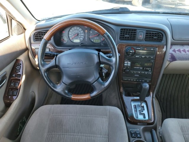 Used 2002 Subaru Outback H6 L.L. Bean Edition image 9