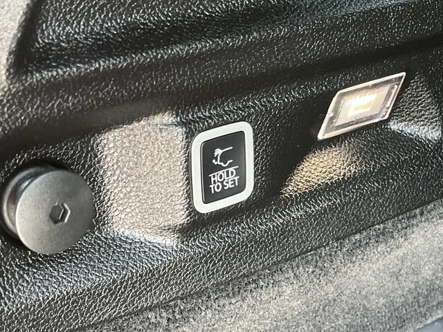 Used 2022 Jeep Grand Cherokee L Overland AWD/4WD image 24