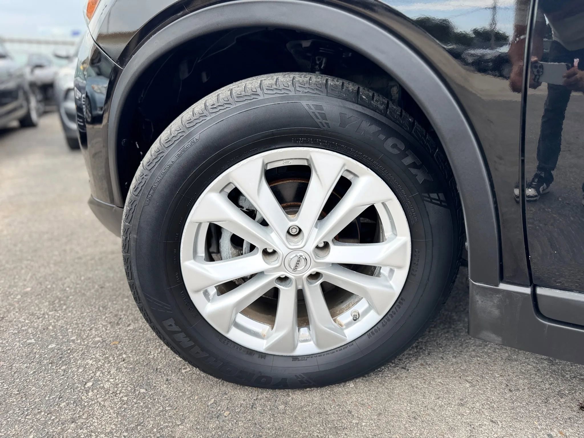 Used 2015 Nissan Rogue SV image 10