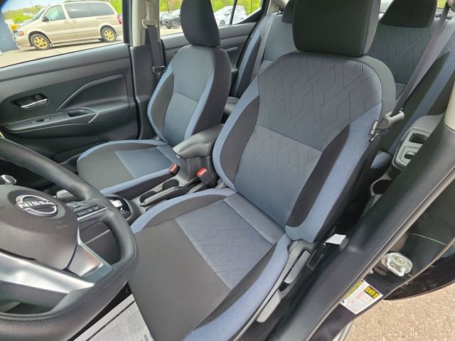 Certified 2025 Nissan Versa SV w/ Trunk Package FWD image 11