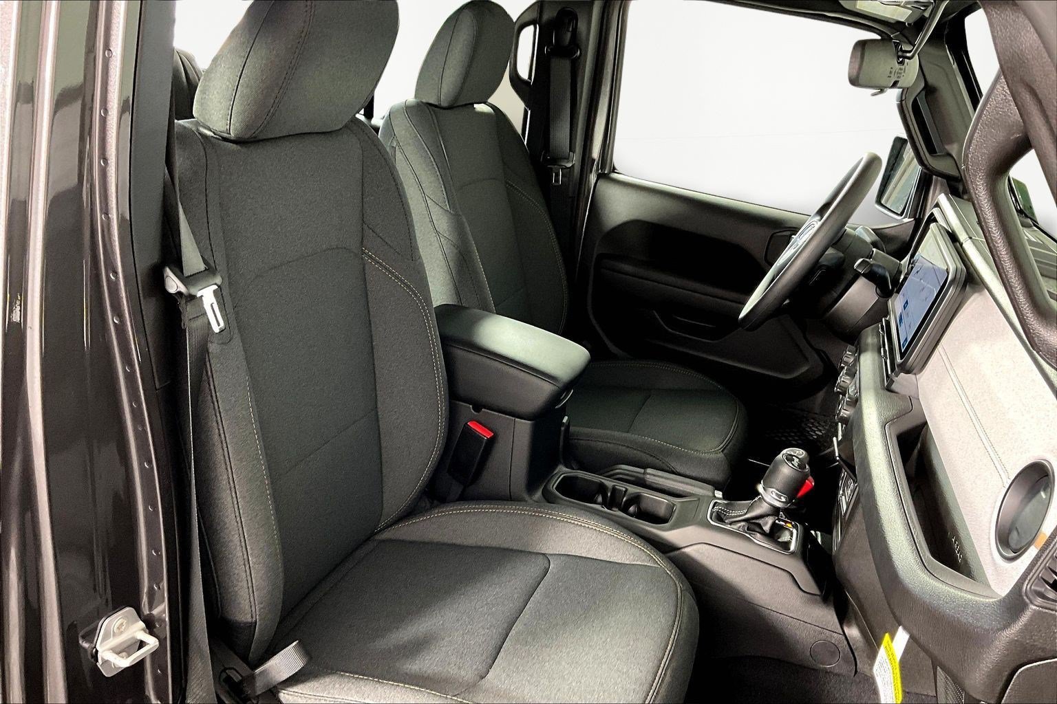 New 2026 Jeep Wrangler Unlimited Sport AWD/4WD image 18