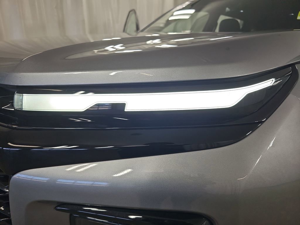 Certified 2025 Chevrolet Traverse RS w/ LPO, Floor Liner Package image 39