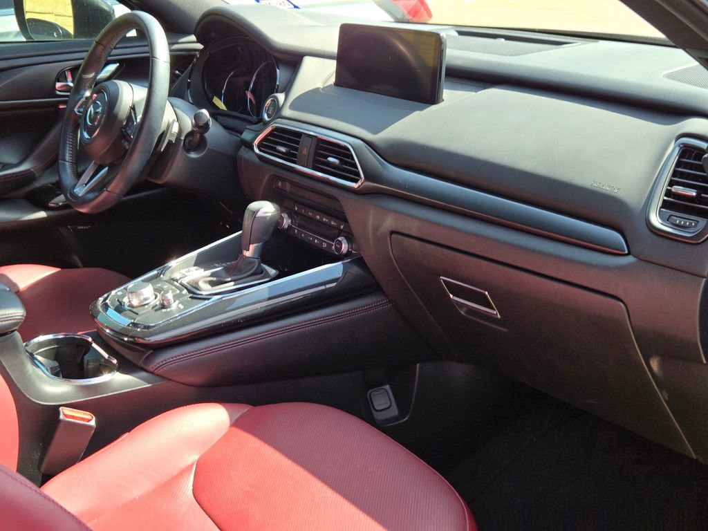 Used 2021 MAZDA CX-9 Carbon Edition FWD image 17