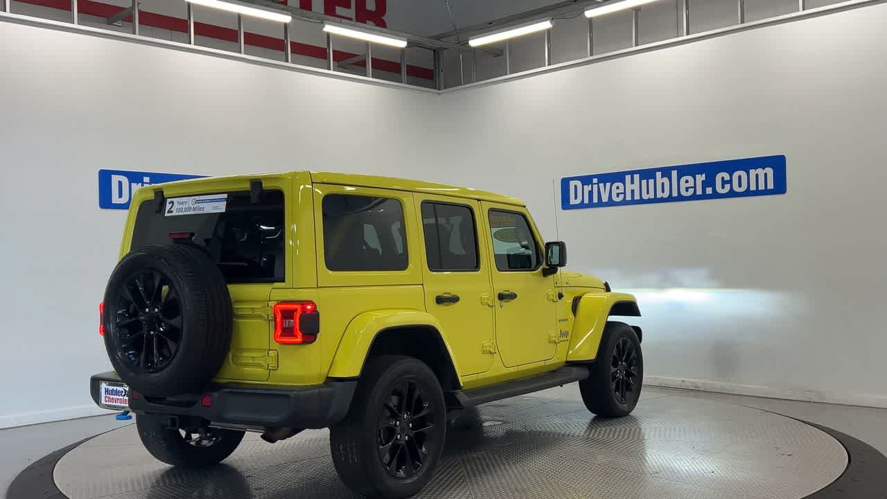 Used 2023 Jeep Wrangler Unlimited Sahara w/ Cold Weather Group AWD/4WD image 2