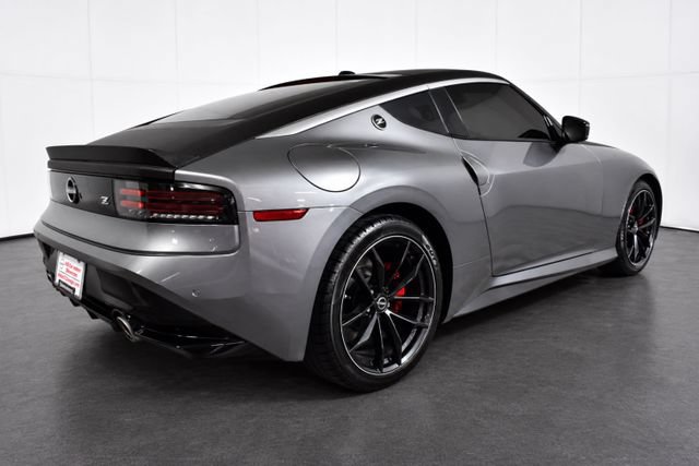 Used 2025 Nissan Z Performance w/ Floor Mat Package RWD image 4