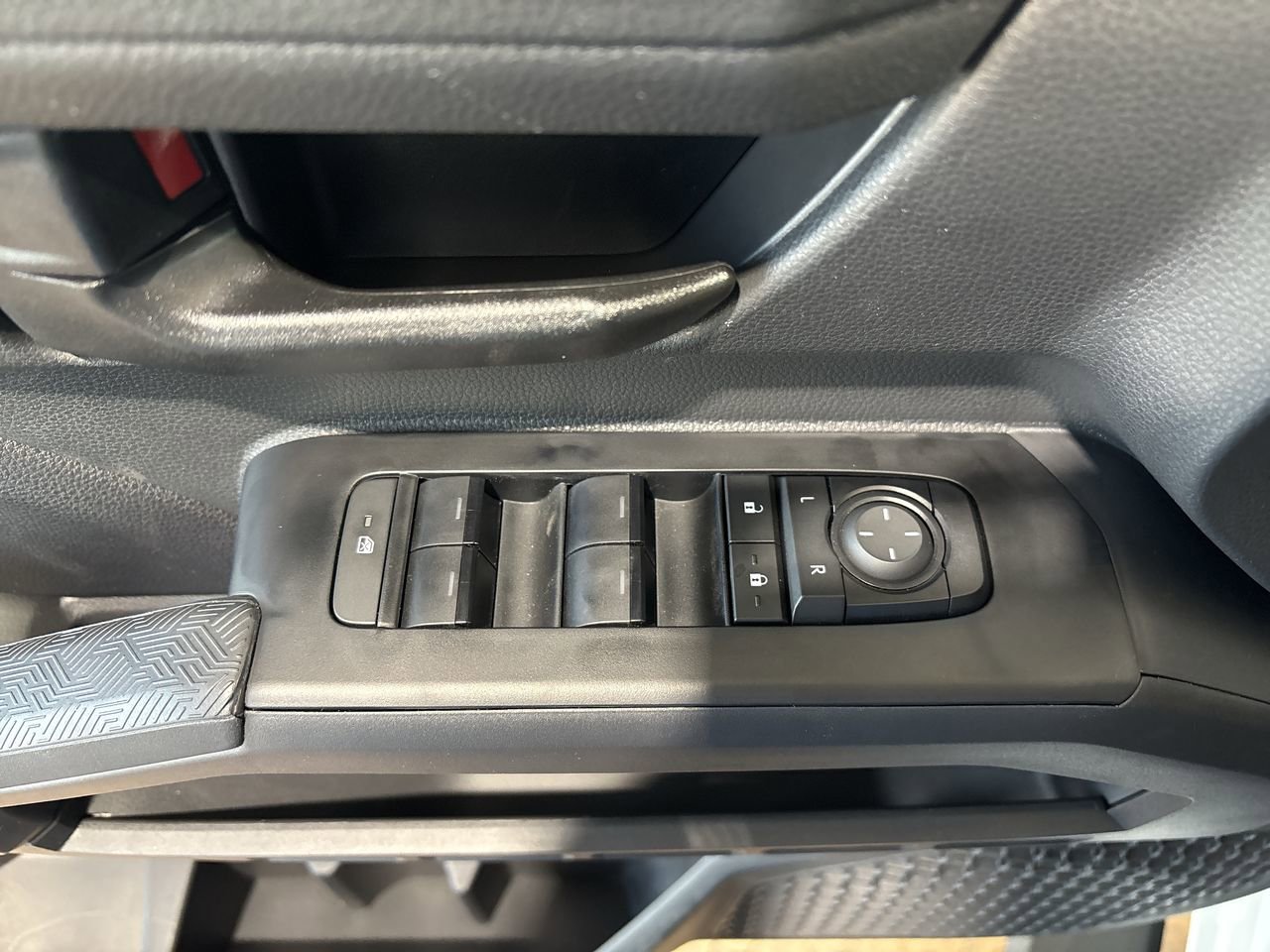 New 2026 Toyota Tacoma SR5 RWD image 13