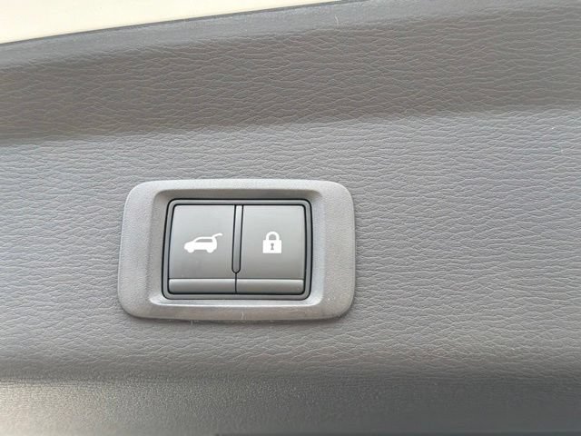 New 2026 Mitsubishi Outlander SE FWD image 16