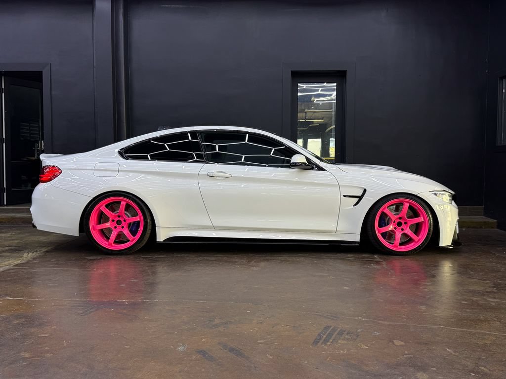 Used 2017 BMW M4 Coupe RWD image 10