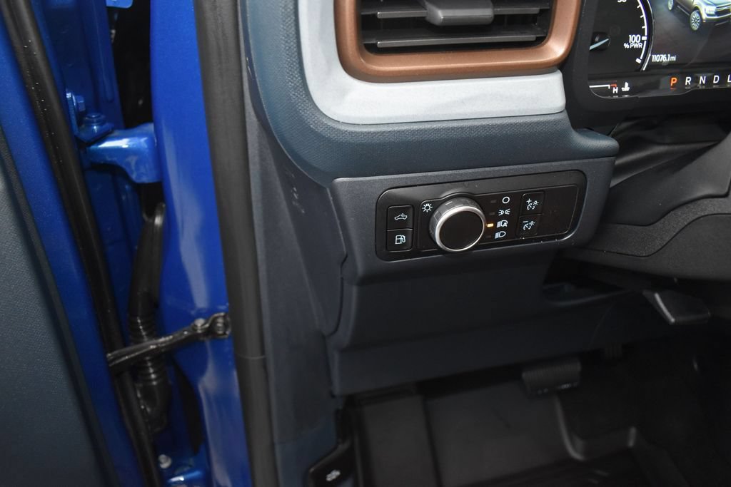 Certified 2024 Ford Maverick Lariat FWD image 11