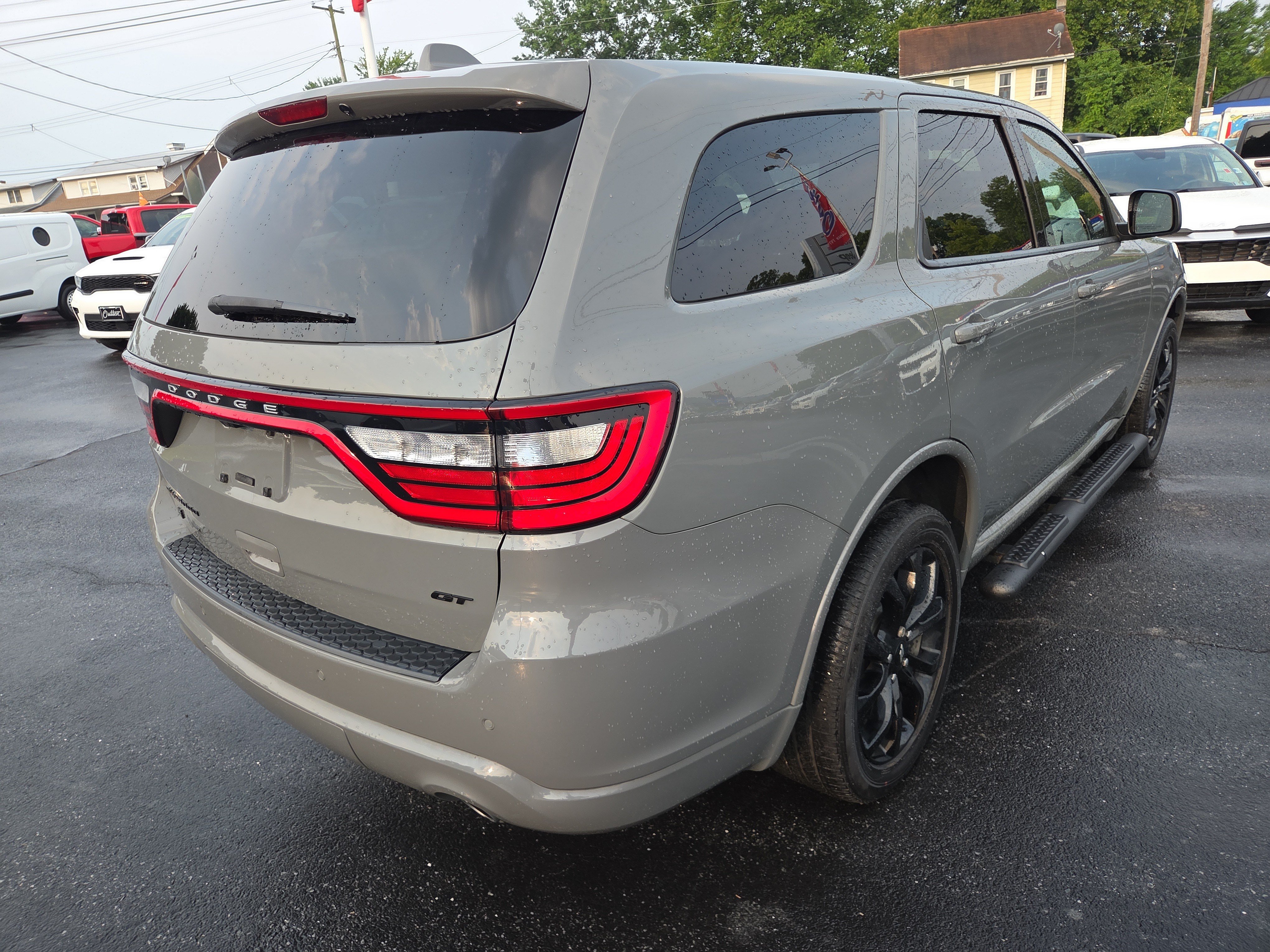 Used 2020 Dodge Durango GT w/ Blacktop Package AWD/4WD image 4